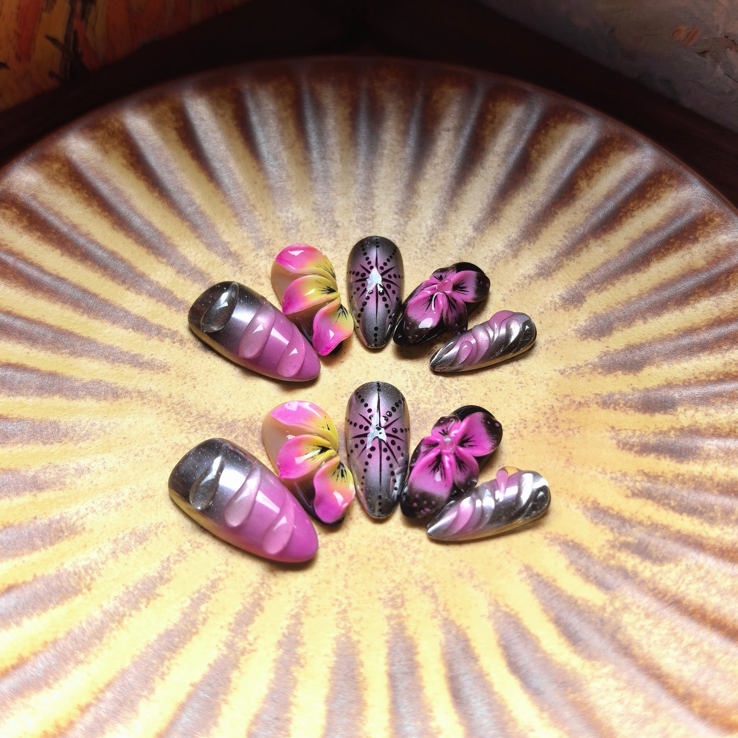 Silver Bloom Atelier Press-On Nails