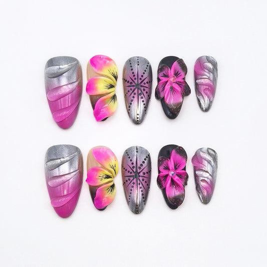 Silver Bloom Atelier Press-On Nails