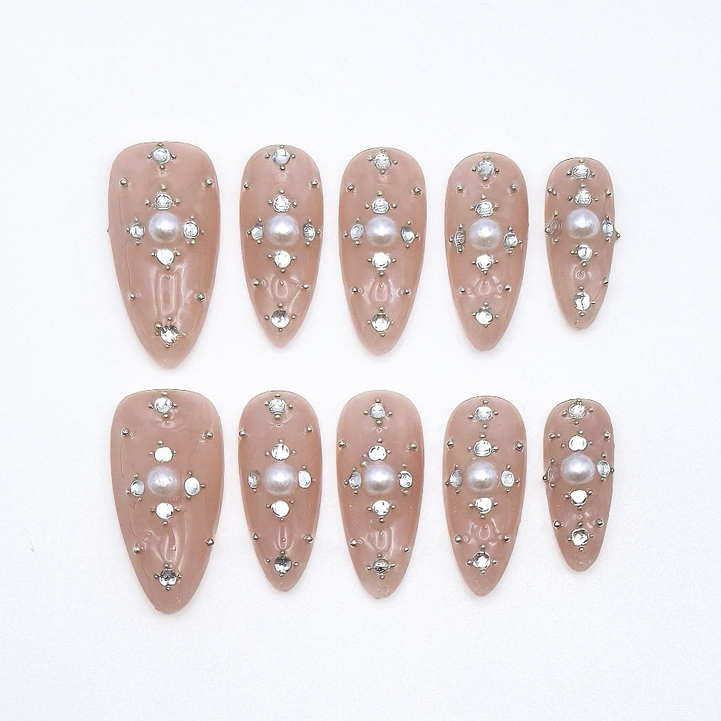 Luxurious Nude