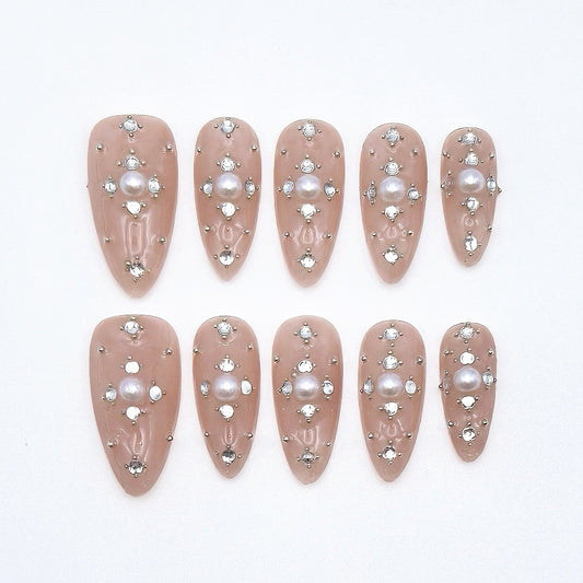 Luxurious Nude